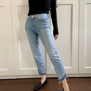 7 for all Mankind Roxanne ankle raw hem jean sz 24